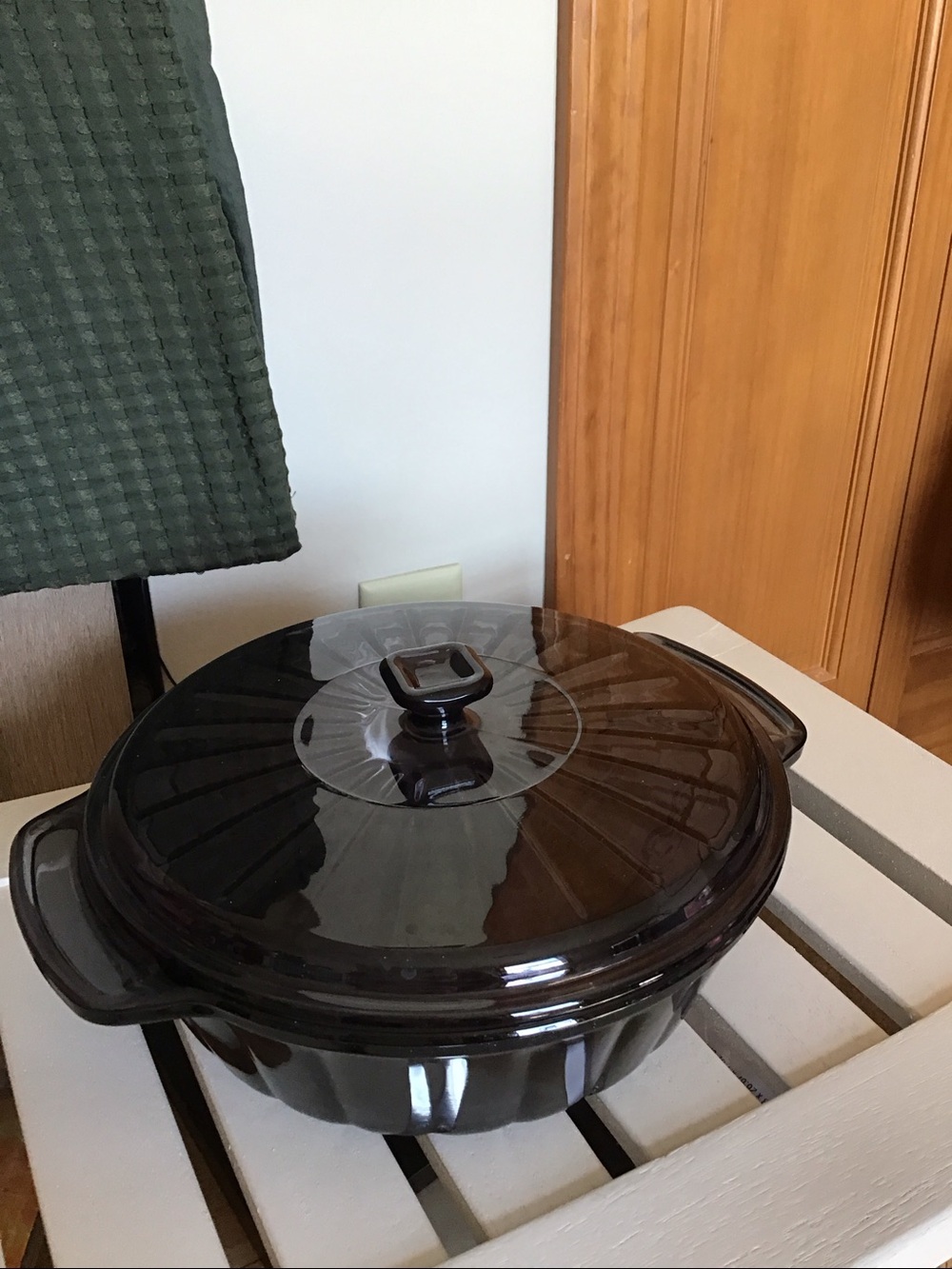 HTF GORGEOUS Anchor Hocking 2 quart Covered Casserole Dish